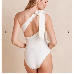 NWT Summersalt one piece Sz 6 swimsuit